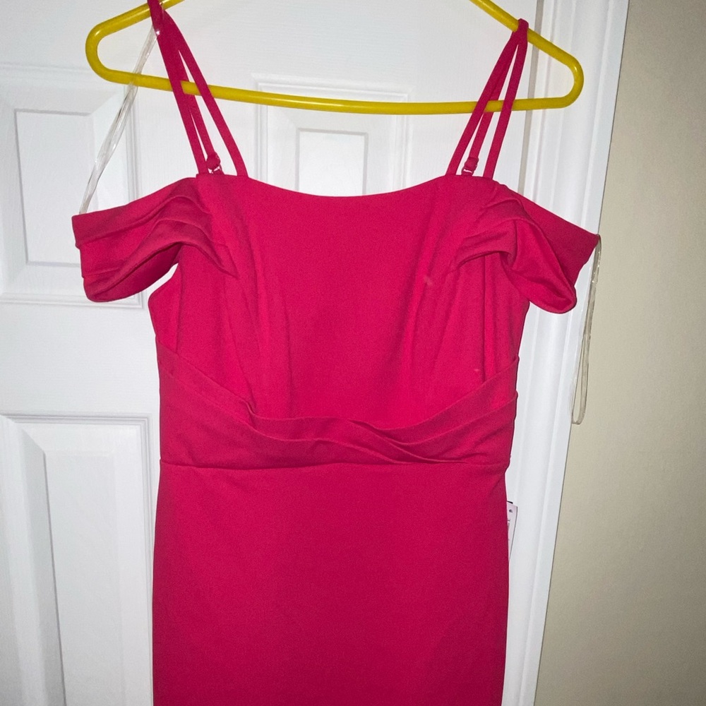 New Size 9/10 Slim Social pink short dress off the shoulder w/ spaghetti straps